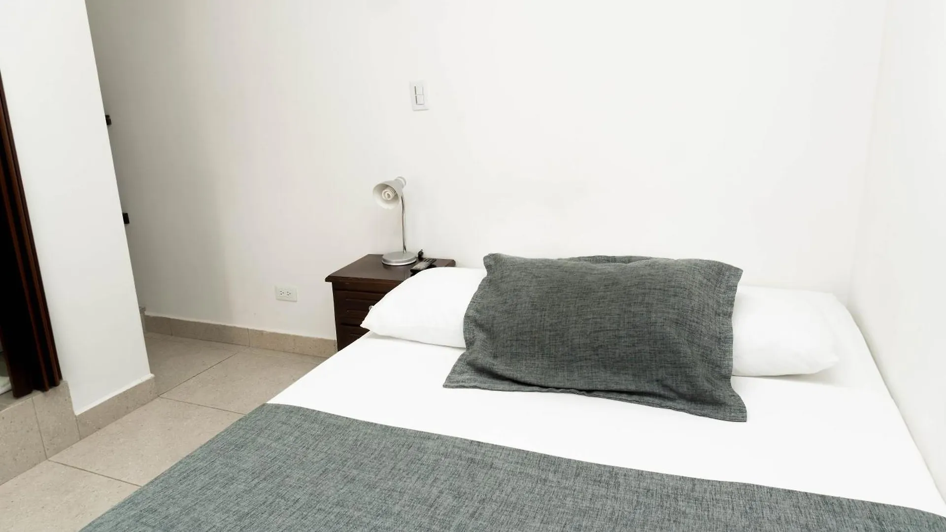 Hotel Palo Alto Laureles Medellín 2*,