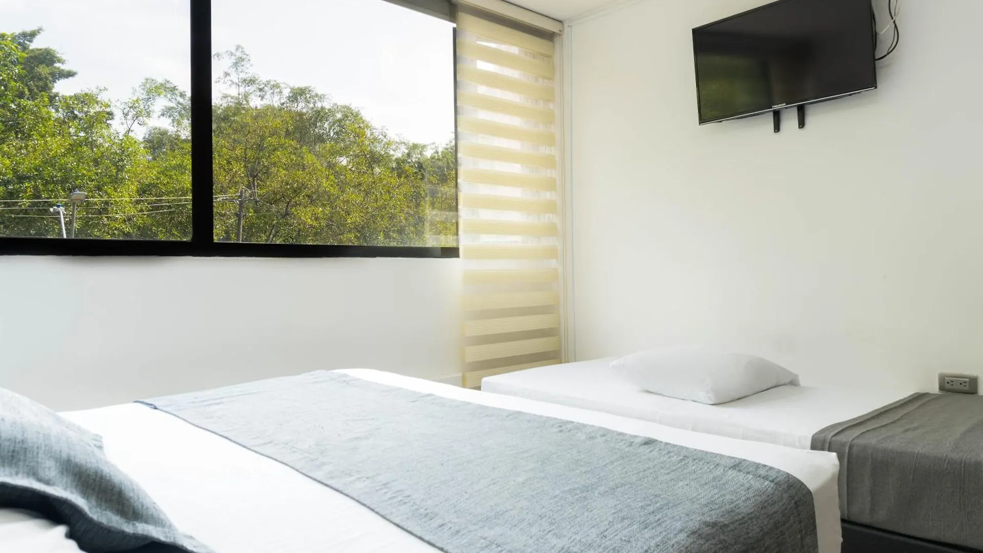 Hotel Palo Alto Laureles Medellín 2*,
