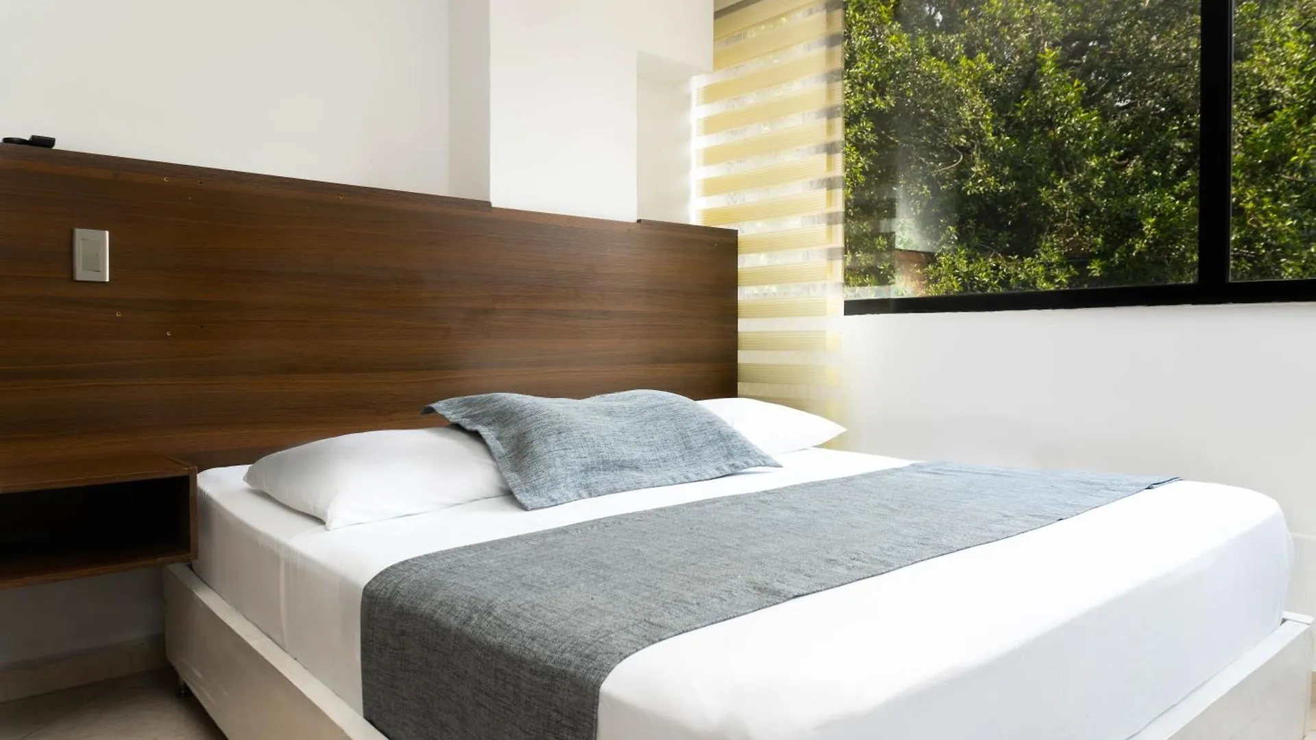 Hotel Palo Alto Laureles Medellín 2*,